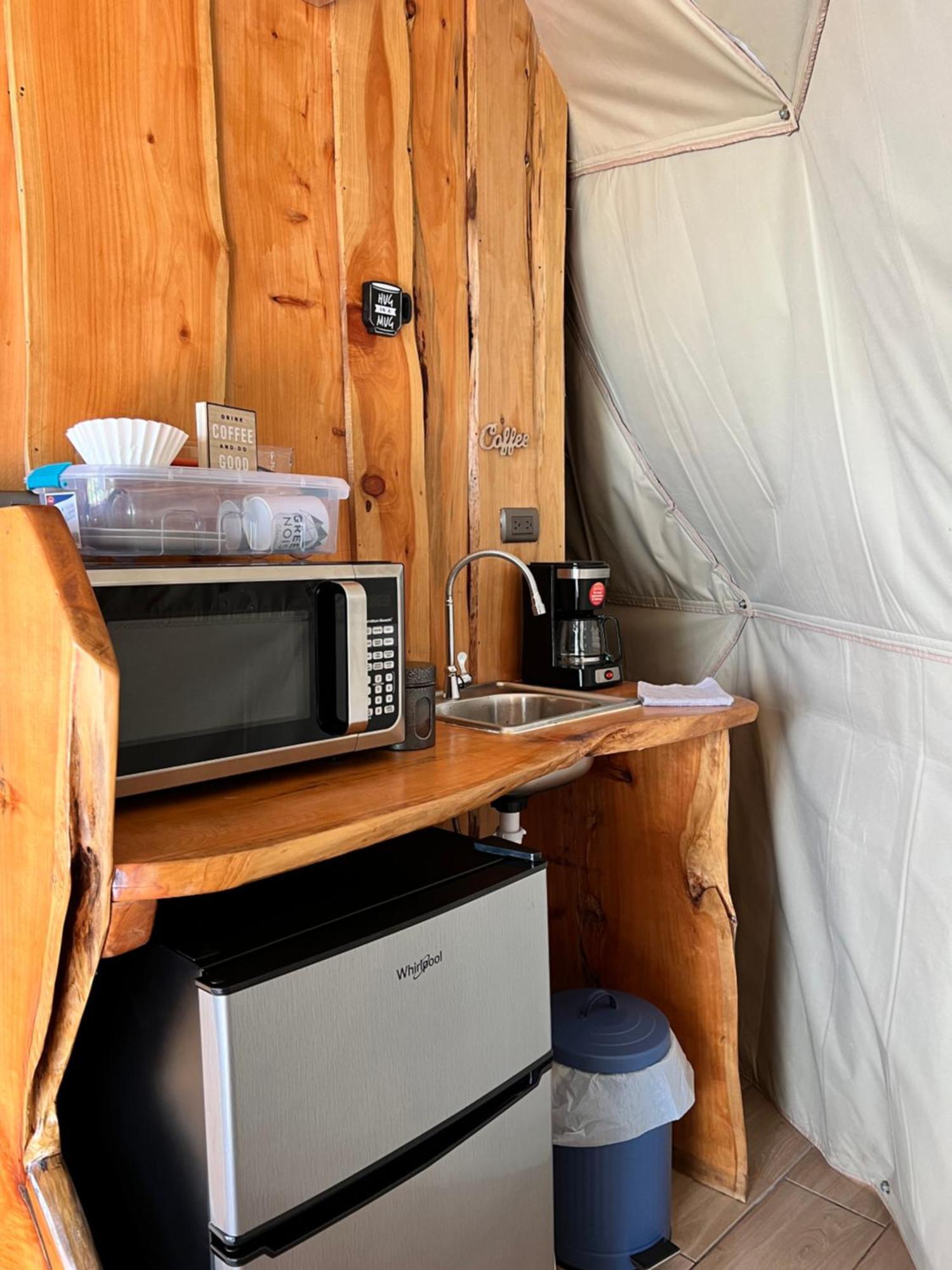 Green Noise Glamping Fraijanes Eksteriør bilde